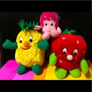 PLUSH VTG 90’s FRUIT PEOPLE TOY BUNDLE OF 3 CUTIES